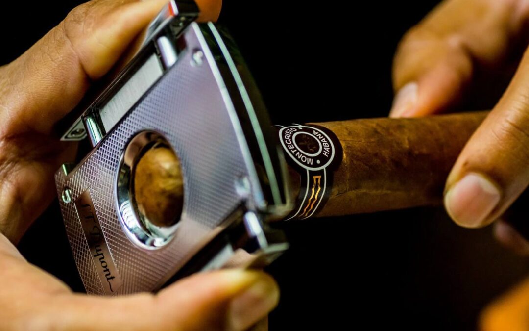 HOW TO CUT YOU CIGAR